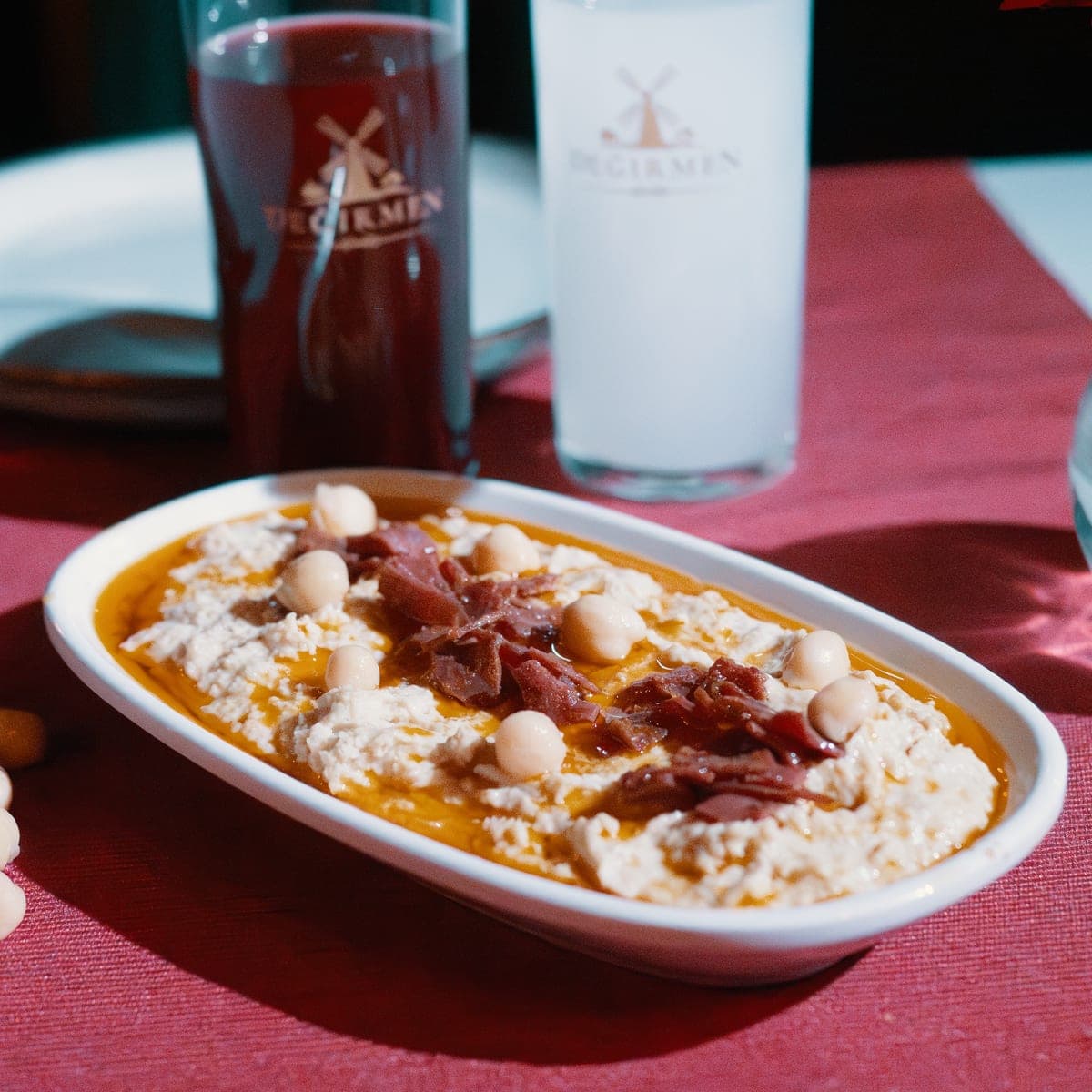Humus Pastırmalı